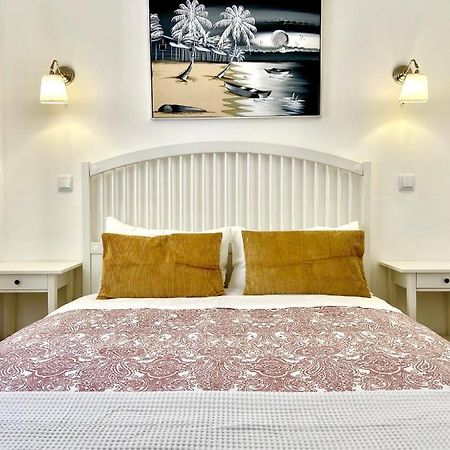 Pirata Milfontes Guest House Віла-Нова-де-Мілфонтеш Екстер'єр фото